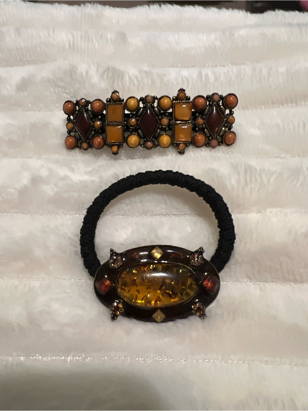 Vintage Y2K Amber-Tone Decorative Barrette and Hair Tie Set